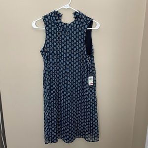 Patterned navy blue dress